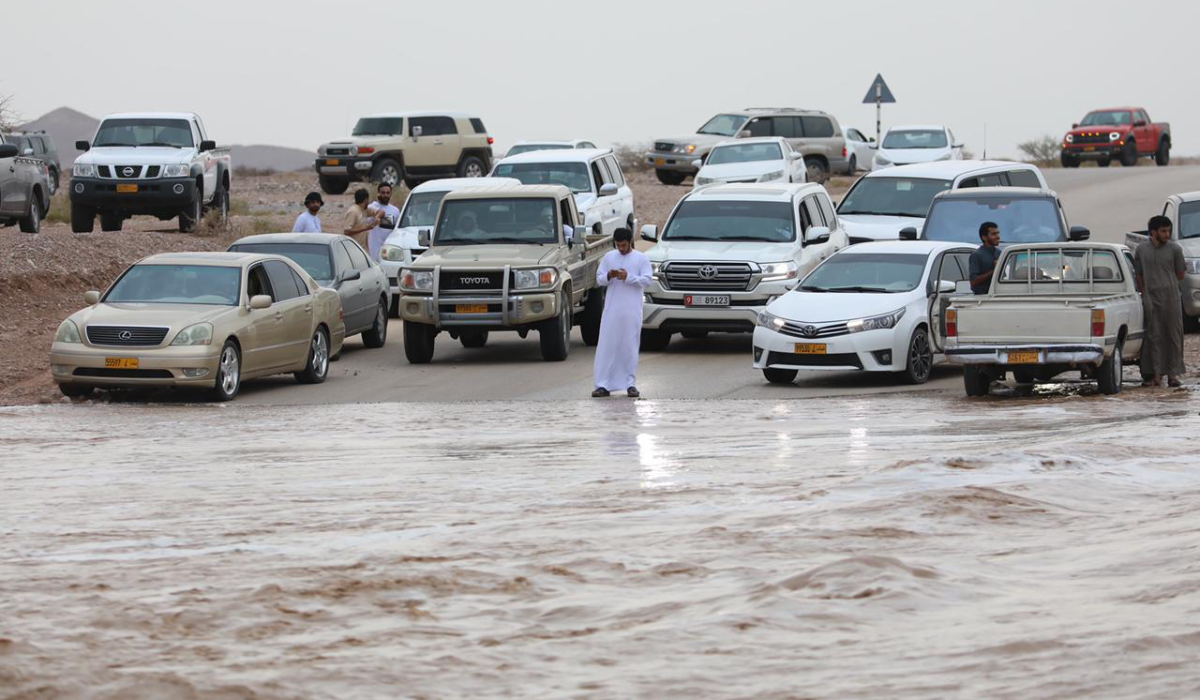 تعليق العمل في شرطة عمان